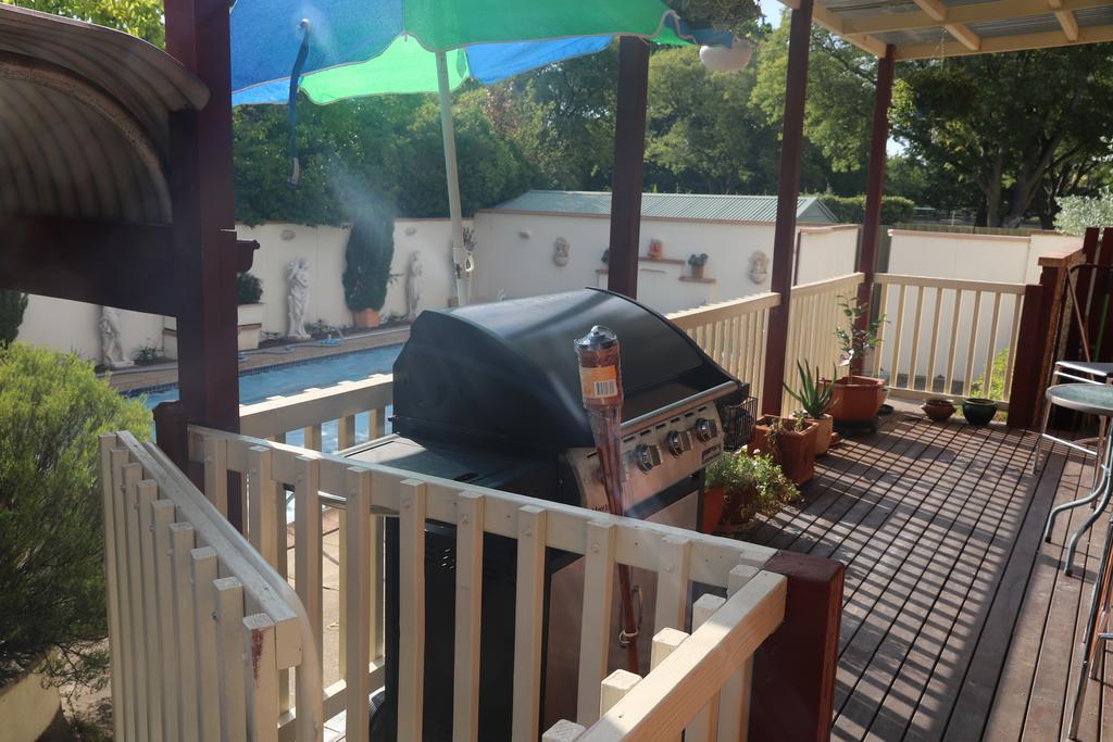 The Evergreen Bed And Breakfast Canberra Esterno foto