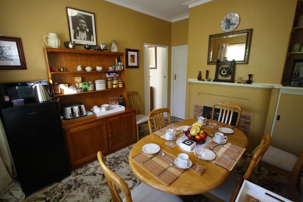 The Evergreen Bed And Breakfast Canberra Esterno foto