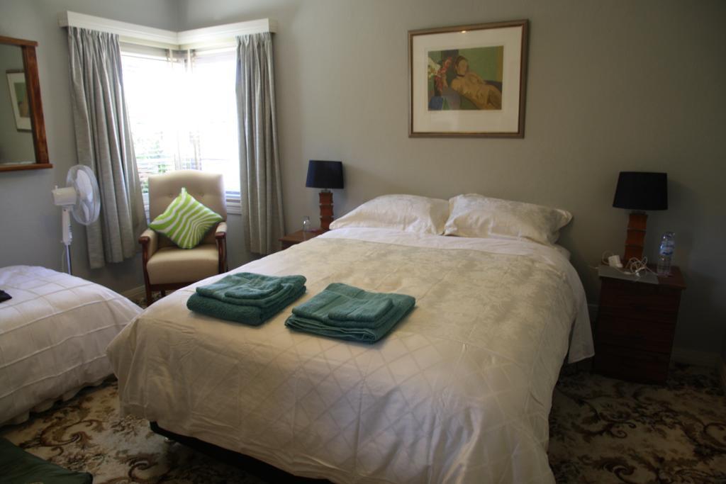 The Evergreen Bed And Breakfast Canberra Esterno foto