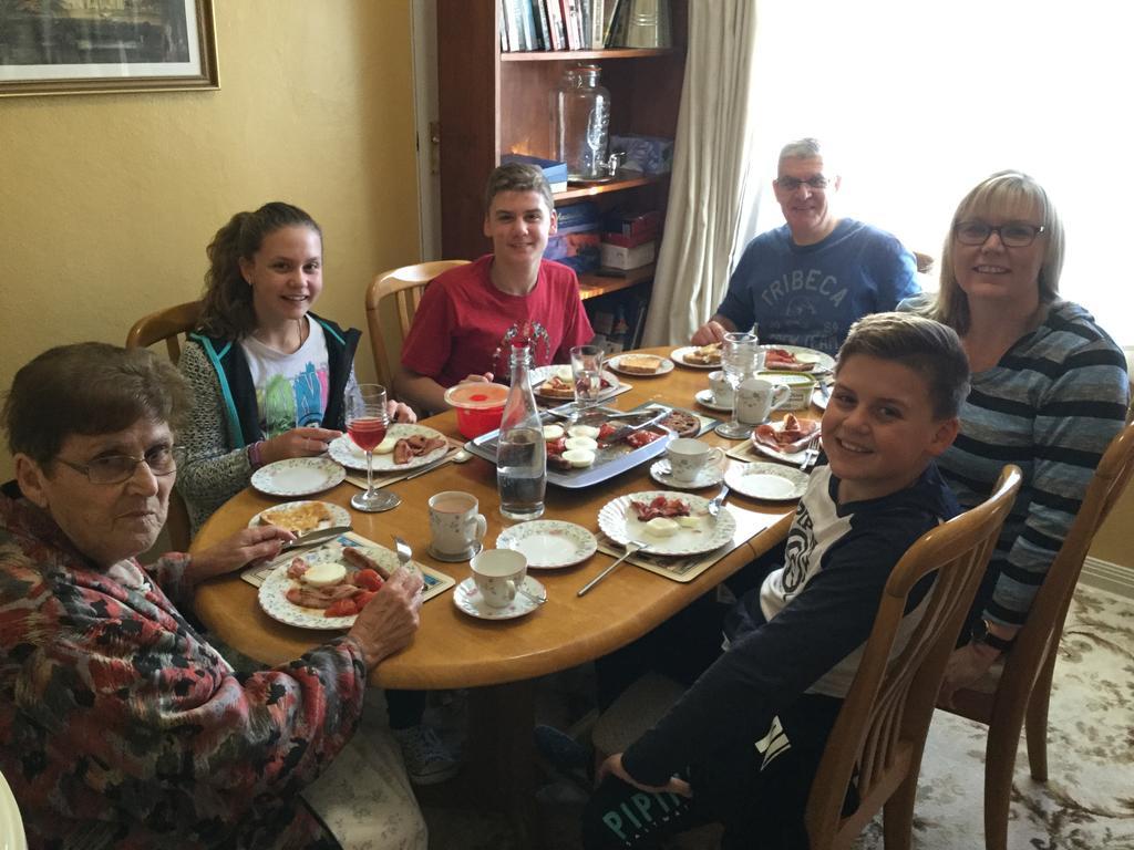 The Evergreen Bed And Breakfast Canberra Esterno foto
