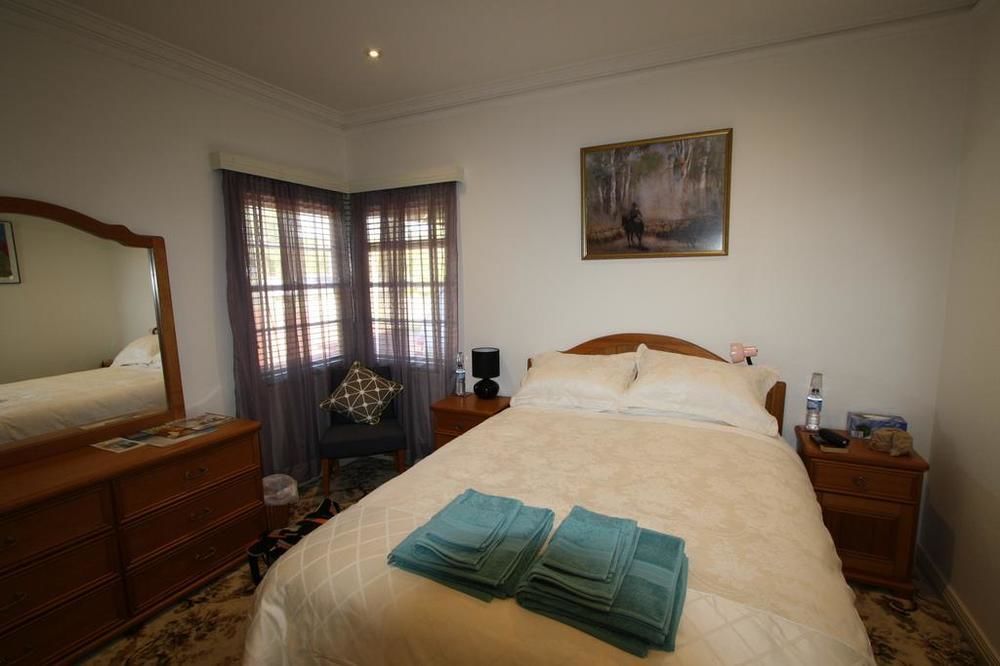 The Evergreen Bed And Breakfast Canberra Esterno foto